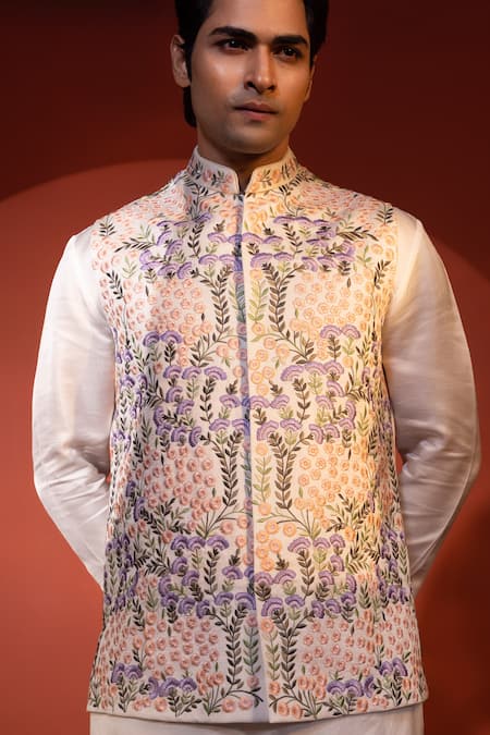 Buy_Yoseba_White Linen, Satin, Cotton Embroidery Floral Bundi Kurta Set 