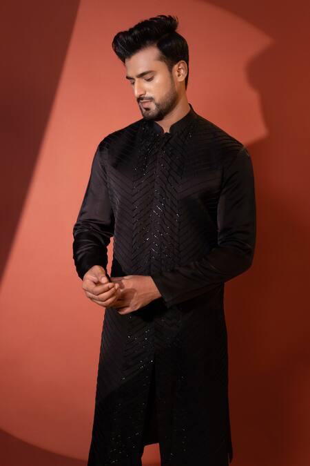 Buy_Yoseba_Black Linen, Cotton Cut Work Cutdana Embroidered Kurta With Pant 