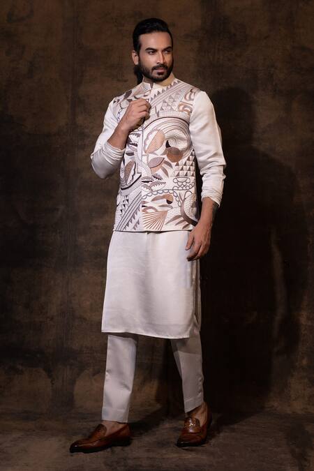 Shop Yoseba Gray Linen, Satin, Cotton Embroidery Abstract Geometric Nehru Jacket Kurta Set Online at Aza Fashions Shop_Yoseba_Gray Linen, Satin, Cotton Embroidery Abstract Geometric Nehru Jacket Kurta Set _Online_at_Aza_Fashions