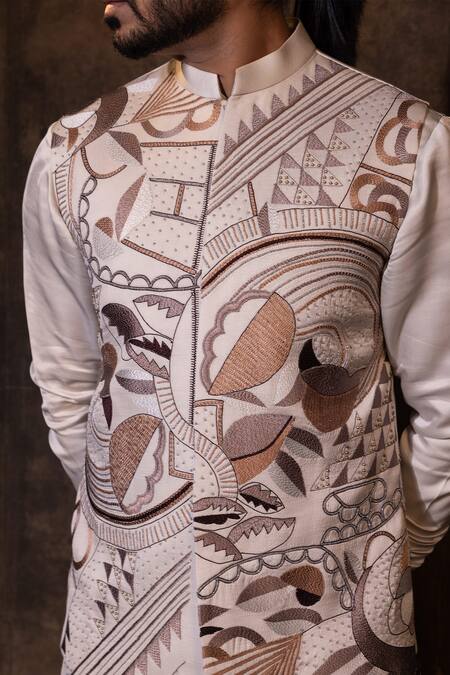 Buy Yoseba Gray Linen, Satin, Cotton Embroidery Abstract Geometric Nehru Jacket Kurta Set Buy_Yoseba_Gray Linen, Satin, Cotton Embroidery Abstract Geometric Nehru Jacket Kurta Set