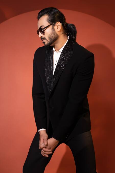 Shop Yoseba Black Polyester Sequins Placement Embellished Collar Blazer With Trouser Online at Aza Fashions Shop_Yoseba_Black Polyester Sequins Placement Embellished Collar Blazer With Trouser _Online_at_Aza_Fashions