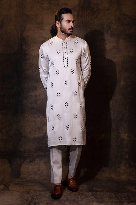 Yoseba Grey Linen, Cotton Mirrors Sheesha Saaj Embroidered Kurta With Pant Online at Aza Fashions Yoseba_Grey Linen, Cotton Mirrors Sheesha Saaj Embroidered Kurta With Pant _Online_at_Aza_Fashions