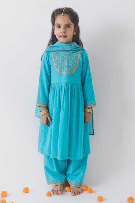 Boteh Embroidered Yoke Kurta Pant Set 