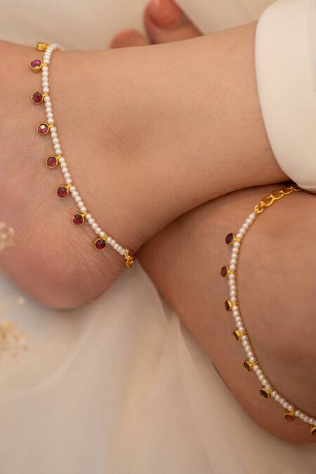 Do Taara Red Pearls, Diamonds Kundan Embellished Anklets-Set of 2 Online at Aza Fashions Do Taara_Red Pearls, Diamonds Kundan Embellished Anklets-Set of 2 _Online_at_Aza_Fashions