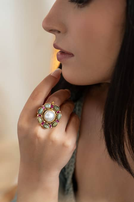 Do Taara Red Pearl Garnet Stone Embellished Floral Ring 