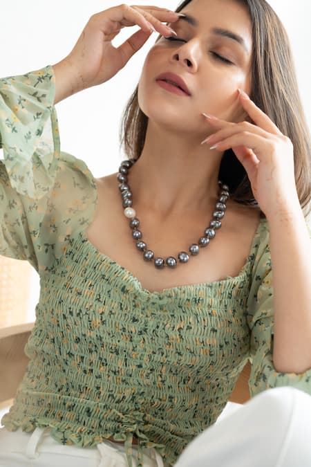 Do Taara Pearl Embellished Necklace 