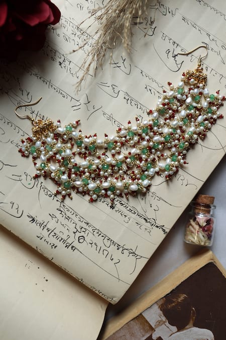 Do Taara Pearl Embellished Braid Pin