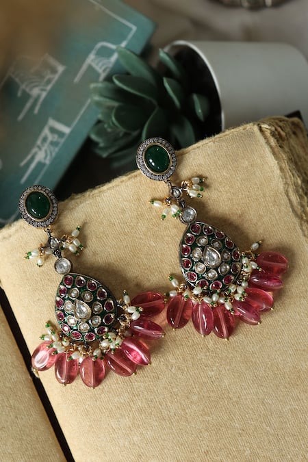 Do Taara Victorian Polki Studded Earrings