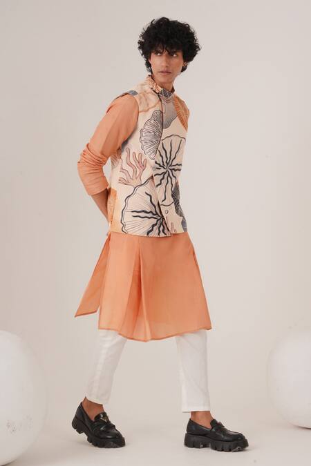 Shop Label Shristi Chetani Peach Silk, Crepe, Cotton Embroidery, Beads Floral Bundi And Kurta Set at Aza Fashions Shop_Label Shristi Chetani_Peach Silk, Crepe, Cotton Embroidery, Beads Floral Bundi And Kurta Set_at_Aza_Fashions