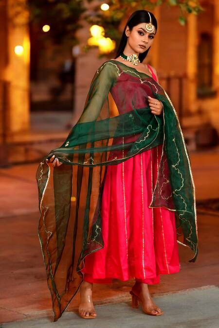 Bannhi By Priyanka Rathore Magenta Organza, Cotton, Silk Gota Patti, Applique Scoop Lace Anarkali Pant Set Online at Aza Fashions Bannhi By Priyanka Rathore_Magenta Organza, Cotton, Silk Gota Patti, Applique Scoop Lace Anarkali Pant Set _Online_at_Aza_Fashions