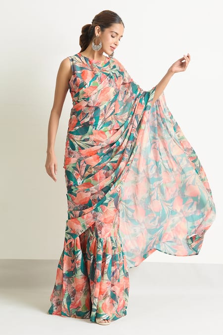 Buy_Naintara Bajaj_Green Georgette Round Neck Tropical Print Saree Gown 