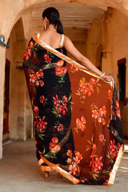 Shop_Bannhi By Priyanka Rathore_Black Chiffon Gota Patti, Embroidery Sweetheart Floral Print Saree With Blouse _at_Aza_Fashions