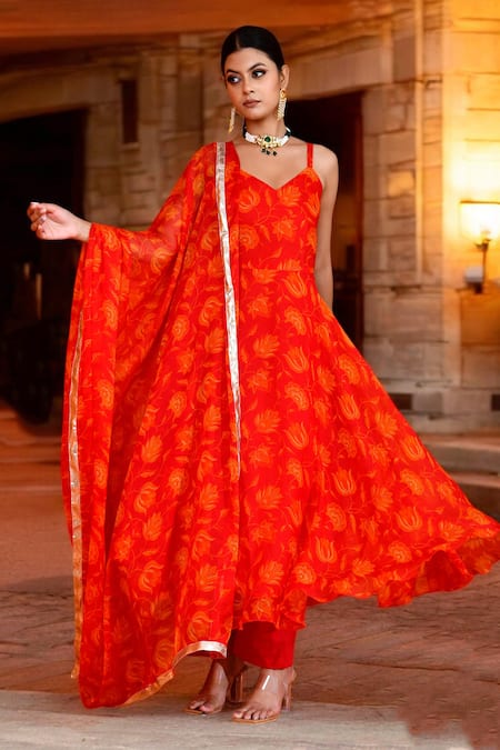 Buy_Bannhi By Priyanka Rathore_Red Chiffon Gota Patti, Embroidery Floral Vine Print Anarkali Pant Set _Online_at_Aza_Fashions