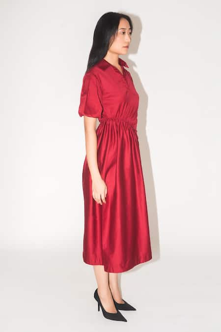 Buy Leh Studios Red Cotton Collared Ella Scrunch Gathered Side Dress Online at Aza Fashions Buy_Leh Studios_Red Cotton Collared Ella Scrunch Gathered Side Dress _Online_at_Aza_Fashions