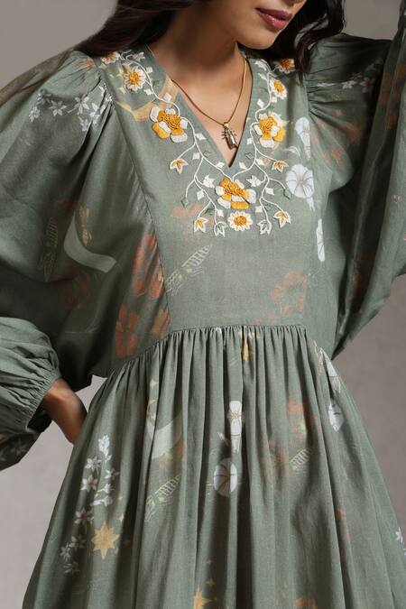 Buy_Raiman_Green Cotton Embroidery V-neck Noorah Floral Midi Dress _Online_at_Aza_Fashions