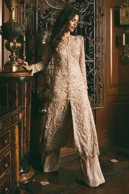 Studio22 by Pulkita Arora Bajaj Beige Organza Embroidery Beads Allure Floral Straight Kurta With Wide Pant 