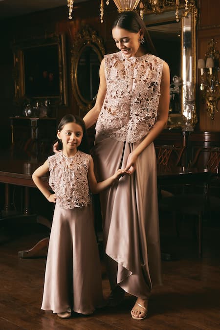 Shop_Studio22 By Pulkita Arora Bajaj_Pink Organza, Satin Cut Work, Embroidery Round Fantasy Floral Draped Skirt Set _Online_at_Aza_Fashions