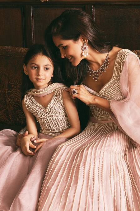 Buy Studio22 By Pulkita Arora Bajaj Pink Organza Pearls, Crystals Sweetheart Neck Magnolia Embellished Lehenga Set Buy_Studio22 By Pulkita Arora Bajaj_Pink Organza Pearls, Crystals Sweetheart Neck Magnolia Embellished Lehenga Set