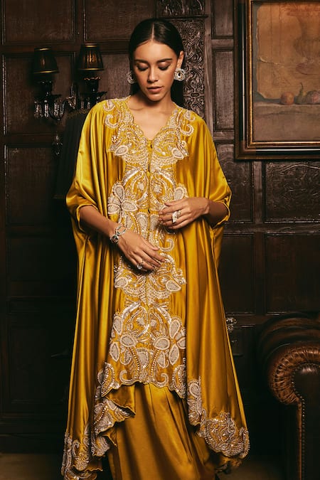 Buy_Studio22 By Pulkita Arora Bajaj_Yellow Crepe Beads, Sunspot Embroidered Scalloped Kaftan With Draped Skirt _Online_at_Aza_Fashions