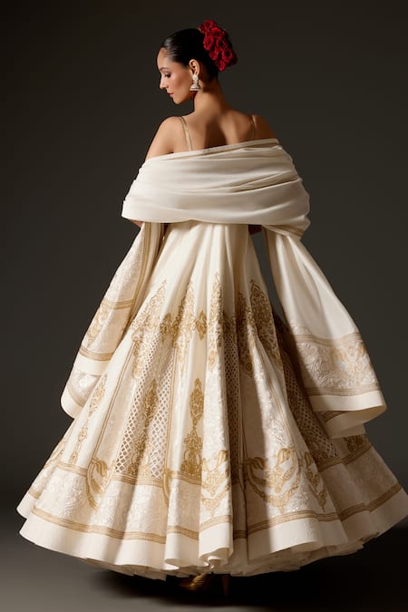 Shop Rohit Bal Cream Chanderi Silk Embroidery Sweetheart Neck Swirl Cutwork Anarkali Set at Aza Fashions Shop_Rohit Bal_Cream Chanderi Silk Embroidery Sweetheart Neck Swirl Cutwork Anarkali Set _at_Aza_Fashions