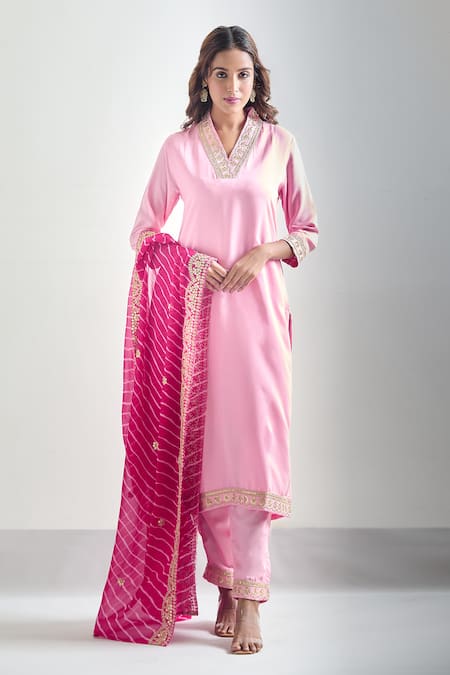 Shop Samyukta Singhania Pink Viscose, Silk Sequins, Zari, Embroidery V-neck Placement Kurta Set Shop_Samyukta Singhania_Pink Viscose, Silk Sequins, Zari, Embroidery V-neck Placement Kurta Set