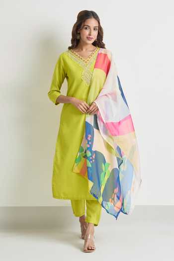 Shop_Samyukta Singhania_Green Viscose, Crepe, Silk Embroidery, Sequins V-neck Neckline Kurta Set