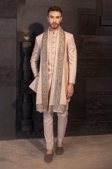 AMIT ARORA Solid Sherwani Set With Sequin Embroidered Stole 