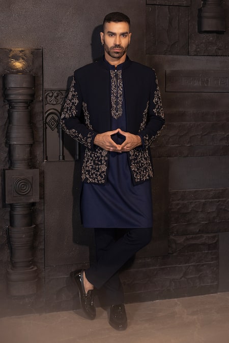 AMIT ARORA Salli Embroidered Jacket With Kurta Set 