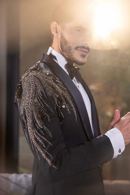 Shop Amit Arora Black Kota Doria, Lycra Cut Work, Zardozi Placement Embroidered Suit Set at Aza Fashions Shop_Amit Arora_Black Kota Doria, Lycra Cut Work, Zardozi Placement Embroidered Suit Set _at_Aza_Fashions