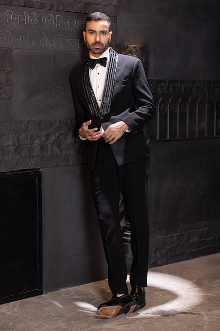 Shop Amit Arora Black Polyester Cut Work, Beads Cutdana Placement Embroidered Suit Set at Aza Fashions Shop_Amit Arora_Black Polyester Cut Work, Beads Cutdana Placement Embroidered Suit Set _at_Aza_Fashions