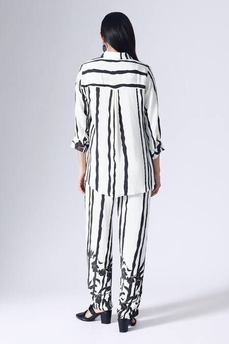 Shop Klad Black Crepe Print Striped Musk Collar Neck Shirt With Pant at Aza Fashions Shop_Klad_Black Crepe Print Striped Musk Collar Neck Shirt With Pant_at_Aza_Fashions
