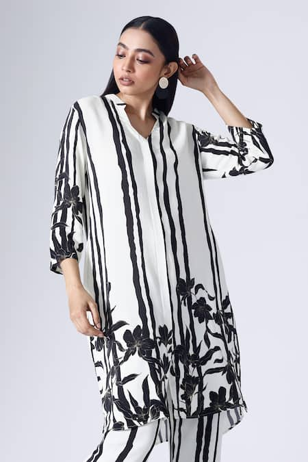 KLAD Striped Musk Print Kurta With Pant 