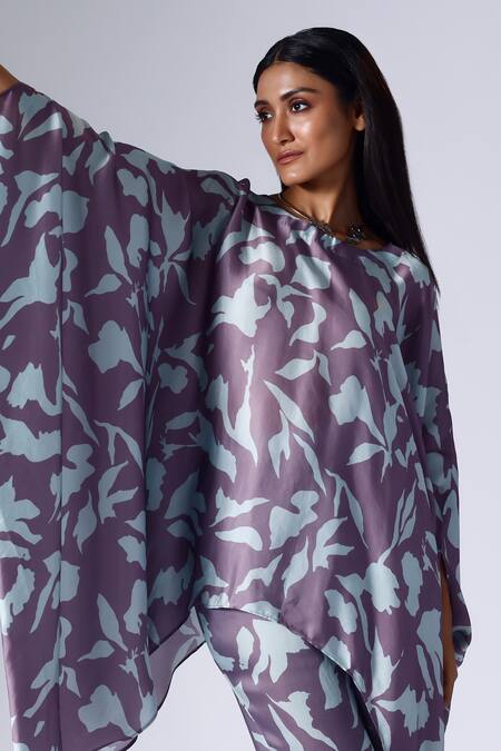 Shop_Klad_Purple Satin Printed Foliage Floral Round Cape Top And Pant Set_Online_at_Aza_Fashions