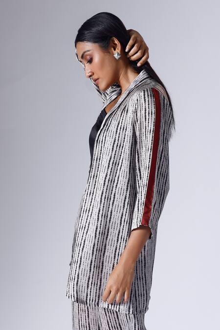 Shop_Klad_Black Satin Shibori Shawl Collar Pattern Jacket Pant Set_Online_at_Aza_Fashions