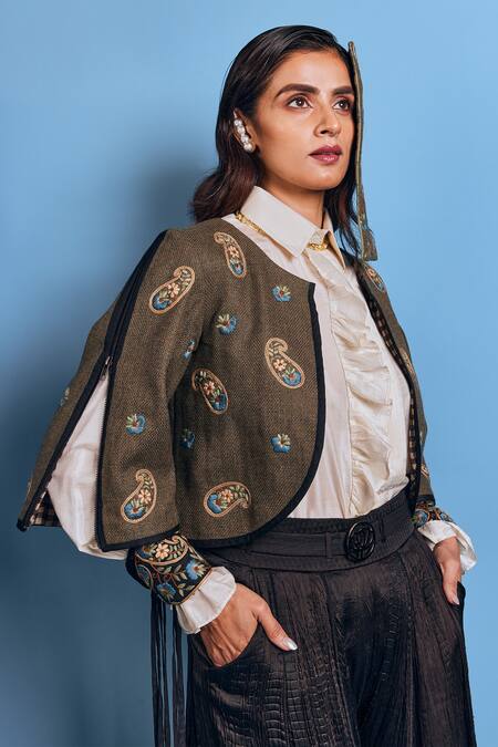 Shruti Sancheti Off White Silk Ruffles Collared And Pleat Tuck Detail Shirt at Aza Fashions Shruti Sancheti_Off White Silk Ruffles Collared And Pleat Tuck Detail Shirt _at_Aza_Fashions