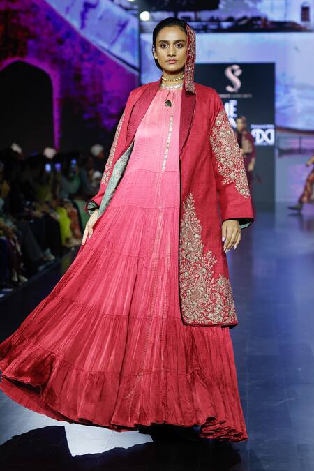 Shop Shruti Sancheti Maroon Maheshwari, Silk Embroidery Shawl Neck Floral Paisley Long Jacket Online at Aza Fashions Shop_Shruti Sancheti_Maroon Maheshwari, Silk Embroidery Shawl Neck Floral Paisley Long Jacket _Online_at_Aza_Fashions