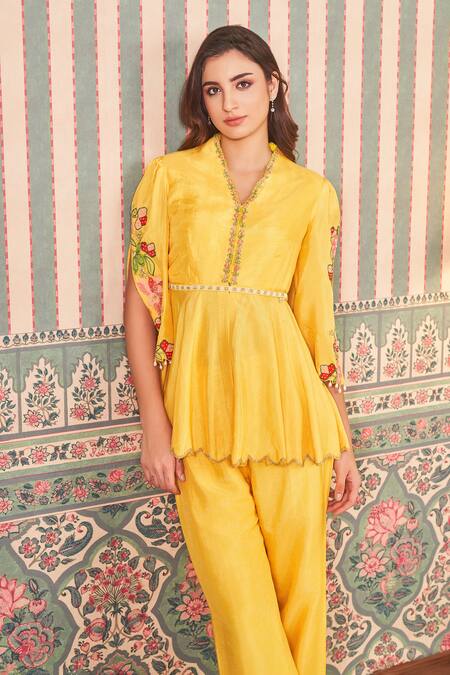 Shop_Sammohi By Moksha And Hiral_Yellow Silk Pearls, Embroidery V-neck Floral Peplum Tunic With Pant _Online_at_Aza_Fashions
