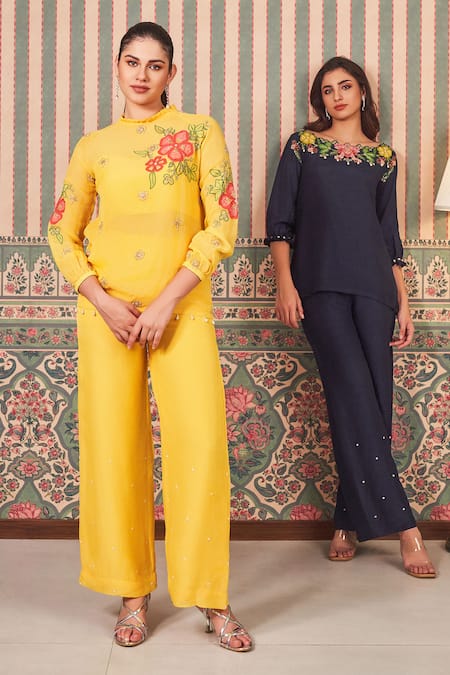 Sammohi By Moksha And Hiral Yellow Georgette, Organza, Silk Floral Embroidered Short Tunic And Pant Set Online at Aza Fashions Sammohi By Moksha And Hiral_Yellow Georgette, Organza, Silk Floral Embroidered Short Tunic And Pant Set _Online_at_Aza_Fashions