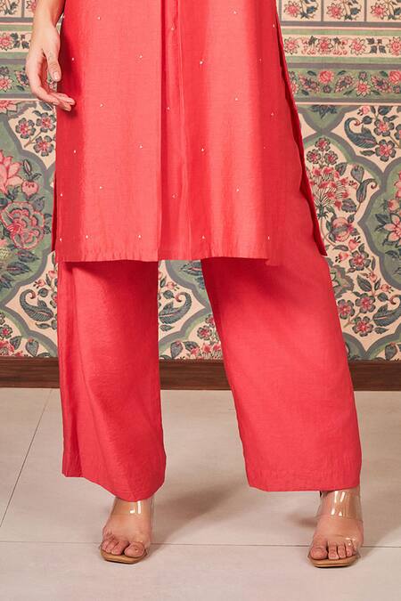 Sammohi By Moksha And Hiral_Coral Chanderi Silk Beads V-neck Embroidered Kurta With Pant _Online_at_Aza_Fashions