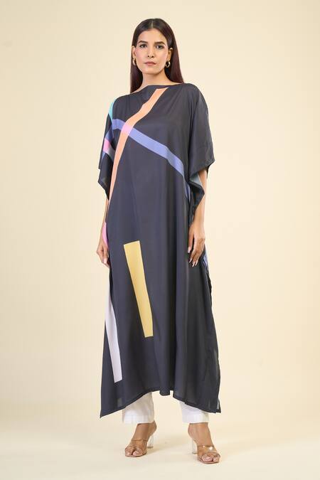 Buy_Naintara Bajaj_Black Silk, Crepe Boat Neck Electric Kaftan Dress 
