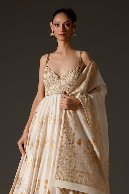 Rohit Bal Cream Chanderi Silk Foil Printing, Embroidery Lotus Pond Anarkali Set Online at Aza Fashions Rohit Bal_Cream Chanderi Silk Foil Printing, Embroidery Lotus Pond Anarkali Set _Online_at_Aza_Fashions