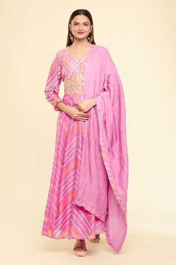 Buy_Samyukta Singhania_Pink Chanderi Gota Patti Leheriya Pattern Embroidered Anarkali With Dupatta