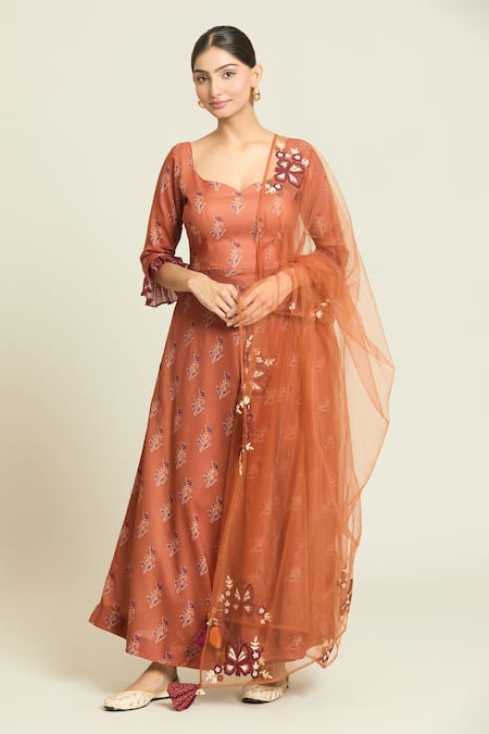 Shop_Samyukta Singhania_Brown Cotton, Silk Organza Embroidery V-neck Floral Print Anarkali Pant Set 
