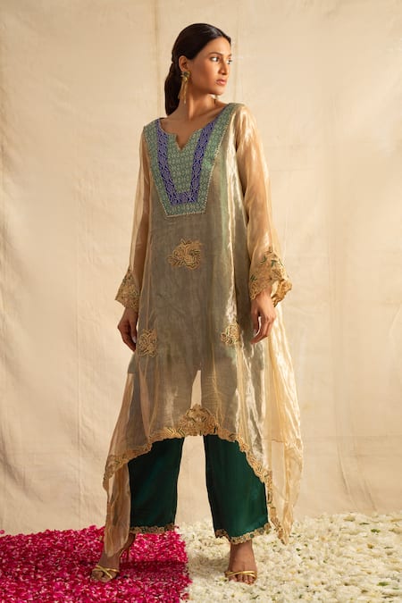 Neitri Tarini Floral Embroidered Kurta With Pant 