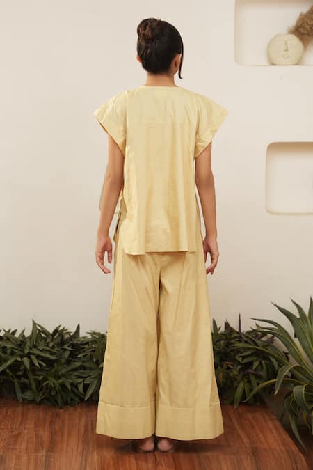 Shop OurDve Brown Cotton Embroidery Collared Floral Cutwork Shirt And Pant Set at Aza Fashions Shop_OurDve_Brown Cotton Embroidery Collared Floral Cutwork Shirt And Pant Set _at_Aza_Fashions