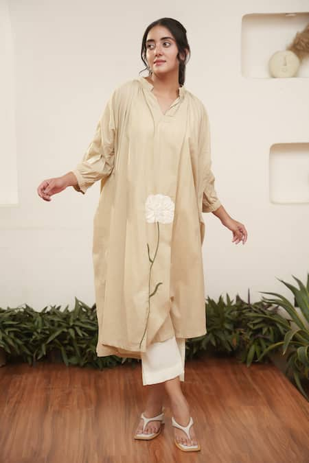 OurDve Floral Placement Embroidered Kurta & Pant Set 