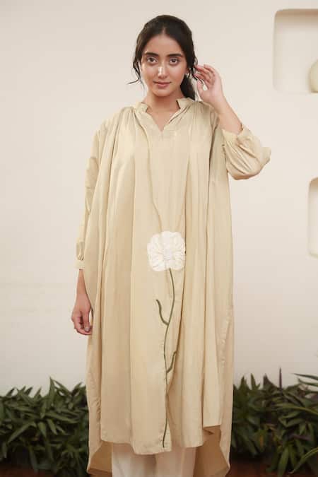 Buy_Ourdve_Ivory Cotton Embroidery Collared Floral Placement Kurta And Pant Set _Online_at_Aza_Fashions