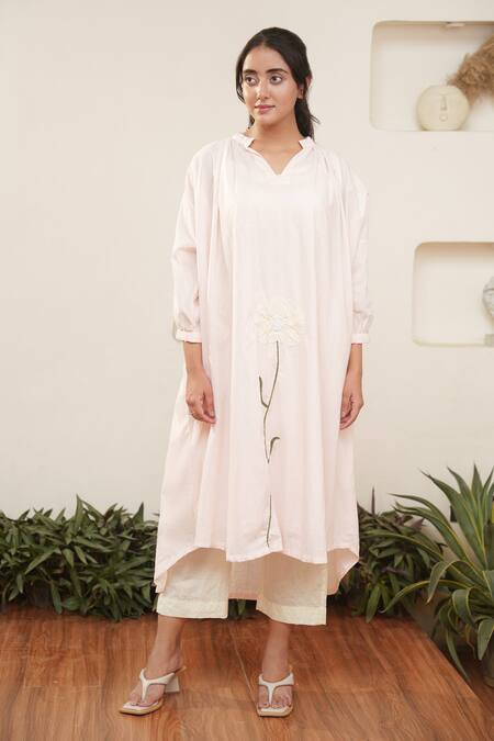 Buy_Ourdve_Pink Cotton Pearls Split V-neck Floral Embroidered Kurta And Pant Set _Online_at_Aza_Fashions