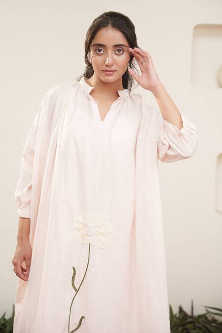 Ourdve_Pink Cotton Pearls Split V-neck Floral Embroidered Kurta And Pant Set _at_Aza_Fashions