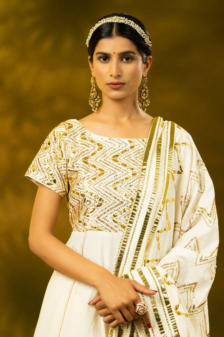 Shop_Shivani Sabharwal_White Cotton Gota Patti Boat Neck Embroidered Anarkali Set _Online_at_Aza_Fashions